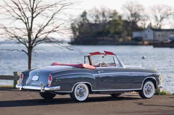 Used 1959 Mercedes-Benz 220 S Ponton Cabriolet for sale $189,900 at Bugatti of Greenwich in Greenwich CT 06830 10