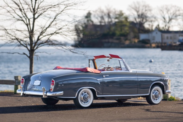 Used 1959 Mercedes Benz 220 S Ponton Cabriolet for sale $229,900 at Bugatti of Greenwich in Greenwich CT 06830 10