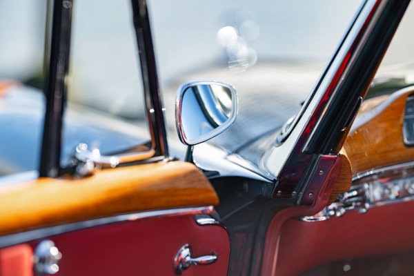 Used 1959 Mercedes-Benz 220 S Ponton Cabriolet for sale $189,900 at Bugatti of Greenwich in Greenwich CT 06830 19