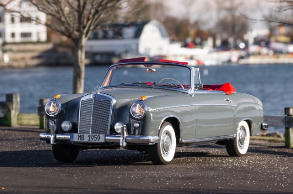Used 1959 Mercedes-Benz 220 S Ponton Cabriolet for sale $189,900 at Bugatti of Greenwich in Greenwich CT 06830 2