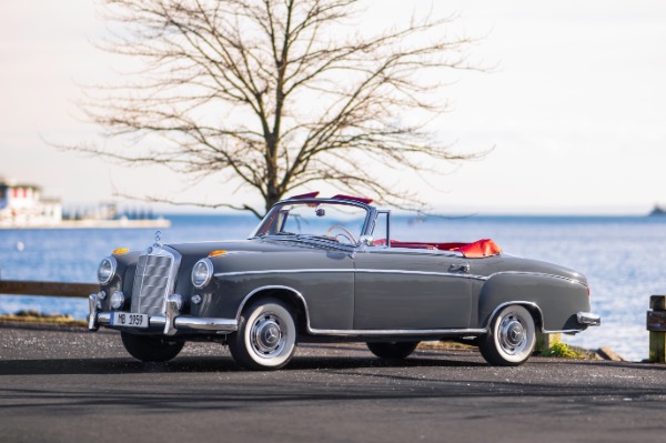 Used 1959 Mercedes-Benz 220 S Ponton Cabriolet for sale $189,900 at Bugatti of Greenwich in Greenwich CT 06830 3