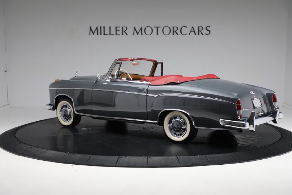 Used 1959 Mercedes Benz 220 S Ponton Cabriolet for sale $229,900 at Bugatti of Greenwich in Greenwich CT 06830 4