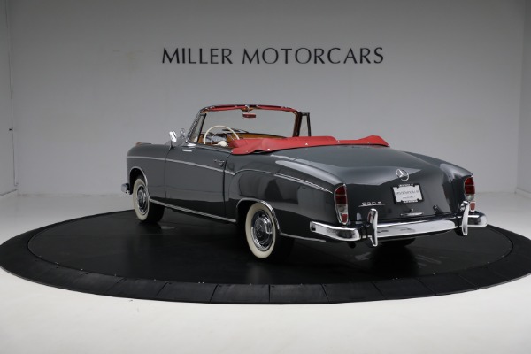 Used 1959 Mercedes Benz 220 S Ponton Cabriolet for sale $229,900 at Bugatti of Greenwich in Greenwich CT 06830 5