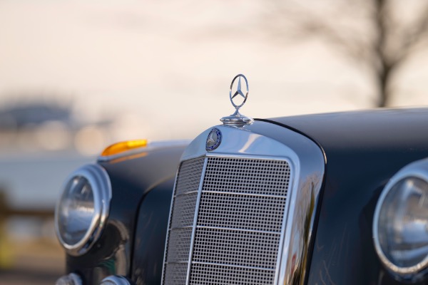 Used 1959 Mercedes Benz 220 S Ponton Cabriolet for sale $229,900 at Bugatti of Greenwich in Greenwich CT 06830 6