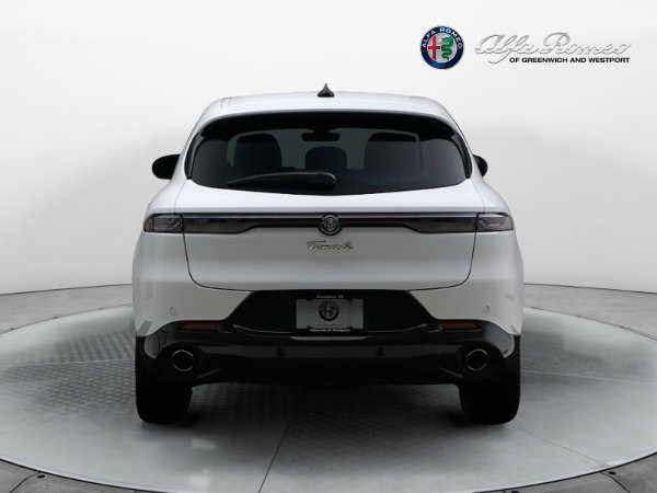 New 2024 Alfa Romeo Tonale Veloce for sale $53,935 at Bugatti of Greenwich in Greenwich CT 06830 15