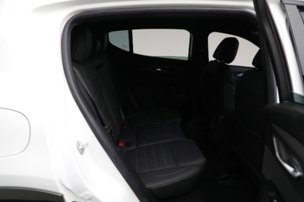 New 2024 Alfa Romeo Tonale Veloce for sale Sold at Bugatti of Greenwich in Greenwich CT 06830 21