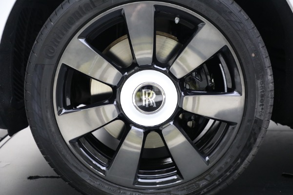 Used 2022 Rolls-Royce Cullinan for sale Sold at Bugatti of Greenwich in Greenwich CT 06830 16