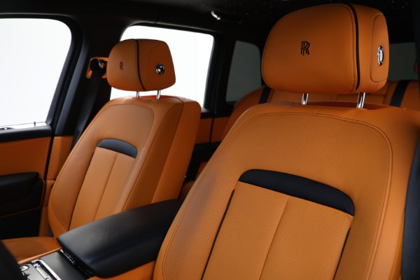 Used 2022 Rolls-Royce Cullinan for sale Sold at Bugatti of Greenwich in Greenwich CT 06830 18