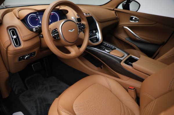 Used 2024 Aston Martin DBX for sale $131,900 at Bugatti of Greenwich in Greenwich CT 06830 13