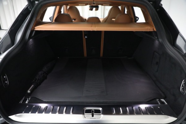Used 2024 Aston Martin DBX for sale $131,900 at Bugatti of Greenwich in Greenwich CT 06830 23