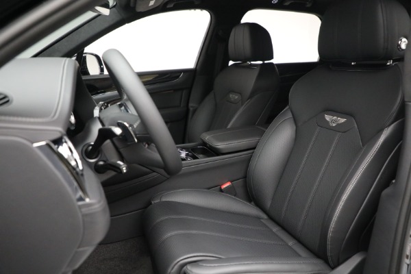 New 2024 Bentley Bentayga Hybrid for sale $241,325 at Bugatti of Greenwich in Greenwich CT 06830 18