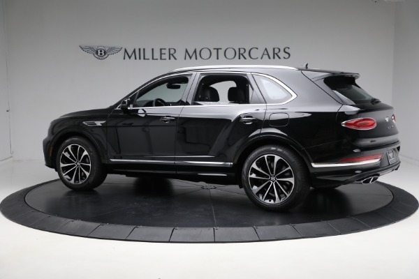 New 2024 Bentley Bentayga Hybrid for sale $241,325 at Bugatti of Greenwich in Greenwich CT 06830 4