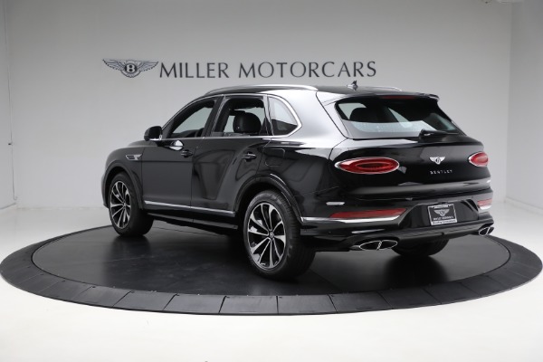 New 2024 Bentley Bentayga Hybrid for sale Sold at Bugatti of Greenwich in Greenwich CT 06830 5