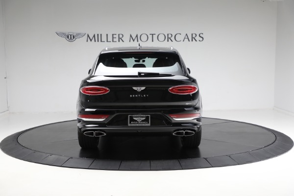 New 2024 Bentley Bentayga Hybrid for sale Sold at Bugatti of Greenwich in Greenwich CT 06830 6