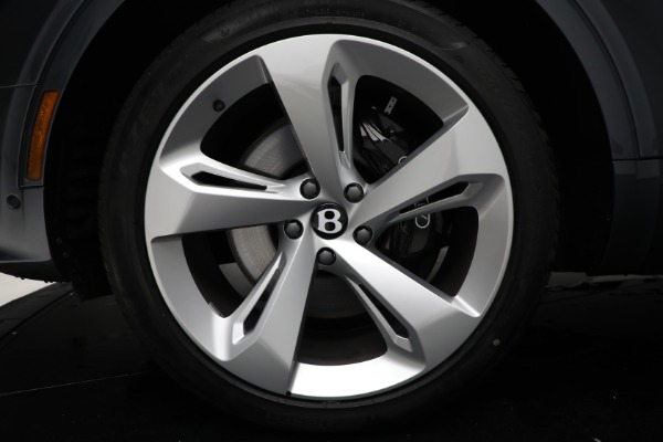 New 2024 Bentley Bentayga V8 for sale $239,845 at Bugatti of Greenwich in Greenwich CT 06830 15