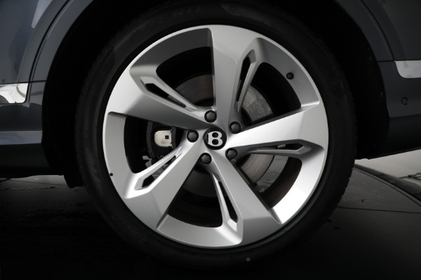 New 2024 Bentley Bentayga V8 for sale $239,845 at Bugatti of Greenwich in Greenwich CT 06830 16
