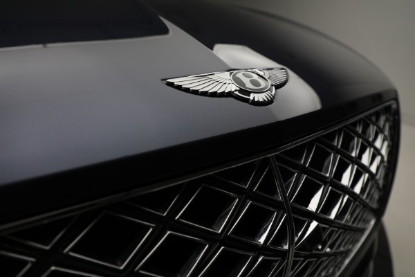 New 2024 Bentley Bentayga EWB Mulliner V8 for sale $344,080 at Bugatti of Greenwich in Greenwich CT 06830 15