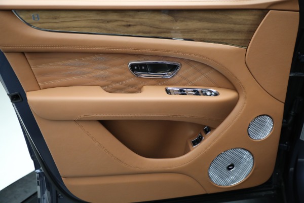 New 2024 Bentley Bentayga EWB Mulliner V8 for sale Sold at Bugatti of Greenwich in Greenwich CT 06830 20