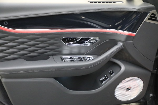 New 2024 Bentley Flying Spur Mulliner W12 for sale Sold at Bugatti of Greenwich in Greenwich CT 06830 17