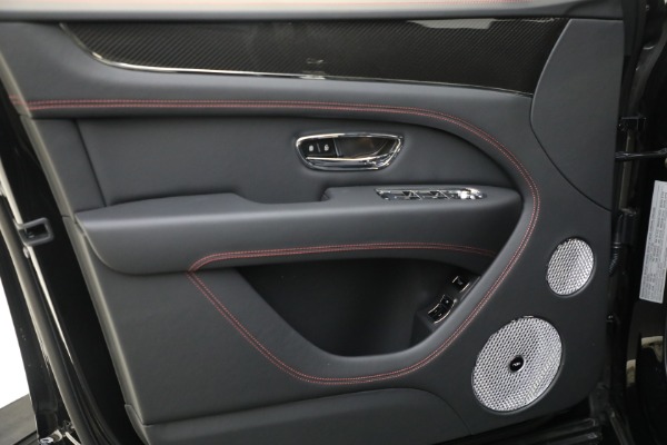Used 2024 Bentley Bentayga V8 for sale $179,900 at Bugatti of Greenwich in Greenwich CT 06830 18