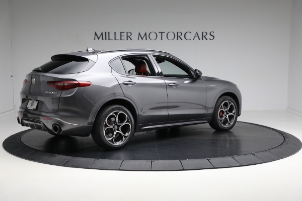 Used 2022 Alfa Romeo Stelvio Veloce for sale $31,900 at Bugatti of Greenwich in Greenwich CT 06830 16