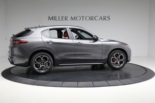 Used 2022 Alfa Romeo Stelvio Veloce for sale $31,900 at Bugatti of Greenwich in Greenwich CT 06830 18