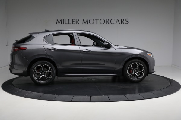 Used 2022 Alfa Romeo Stelvio Veloce for sale $31,900 at Bugatti of Greenwich in Greenwich CT 06830 19