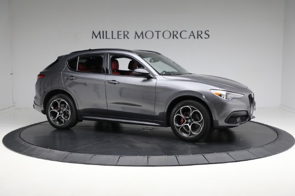 Used 2022 Alfa Romeo Stelvio Veloce for sale $31,900 at Bugatti of Greenwich in Greenwich CT 06830 22