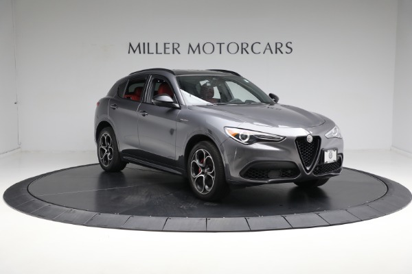 Used 2022 Alfa Romeo Stelvio Veloce for sale Sold at Bugatti of Greenwich in Greenwich CT 06830 24