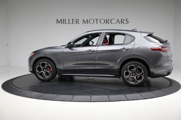 Used 2022 Alfa Romeo Stelvio Veloce for sale $31,900 at Bugatti of Greenwich in Greenwich CT 06830 7