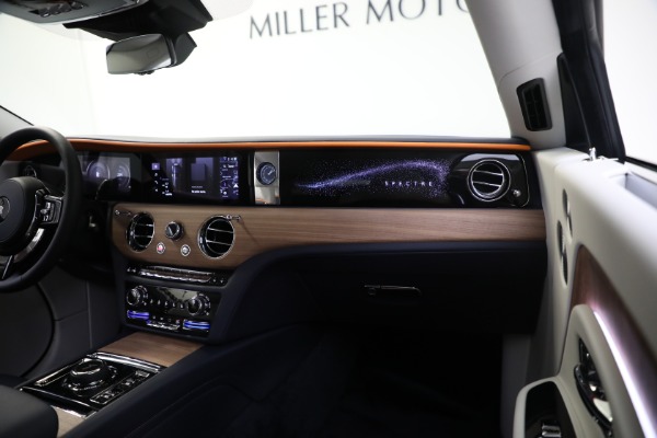 New 2024 Rolls-Royce Spectre for sale $516,950 at Bugatti of Greenwich in Greenwich CT 06830 21