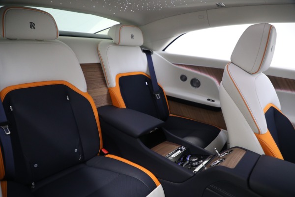 New 2024 Rolls-Royce Spectre for sale $516,950 at Bugatti of Greenwich in Greenwich CT 06830 25