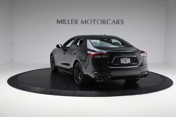New 2024 Maserati Ghibli Modena Ultima Q4 for sale Sold at Bugatti of Greenwich in Greenwich CT 06830 10