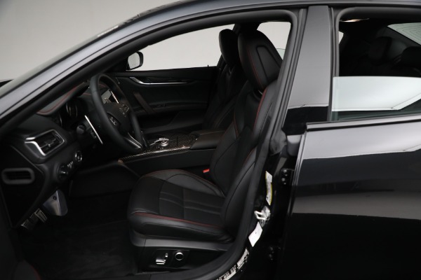 New 2024 Maserati Ghibli Modena Ultima Q4 for sale Sold at Bugatti of Greenwich in Greenwich CT 06830 25