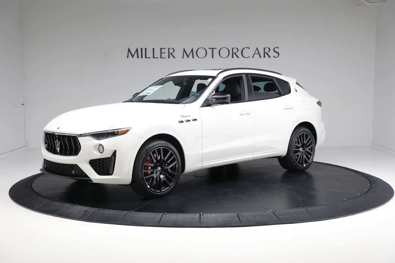New 2024 Maserati Levante Modena Ultima for sale $104,537 at Bugatti of Greenwich in Greenwich CT 06830 1