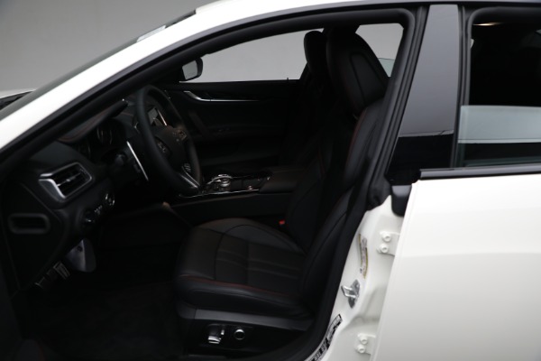 New 2024 Maserati Ghibli Modena Ultima Q4 for sale Sold at Bugatti of Greenwich in Greenwich CT 06830 27