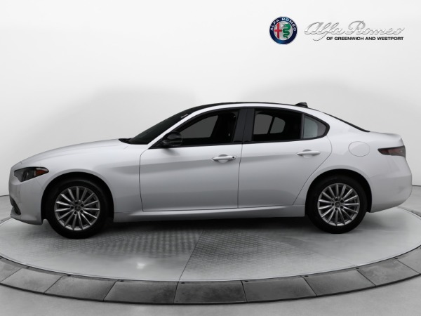 New 2024 Alfa Romeo Giulia Sprint for sale Sold at Bugatti of Greenwich in Greenwich CT 06830 7
