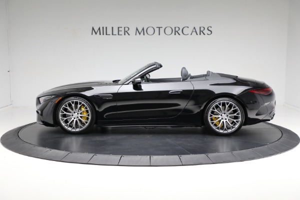 Used 2022 Mercedes-Benz SL-Class AMG SL 63 for sale Sold at Bugatti of Greenwich in Greenwich CT 06830 3