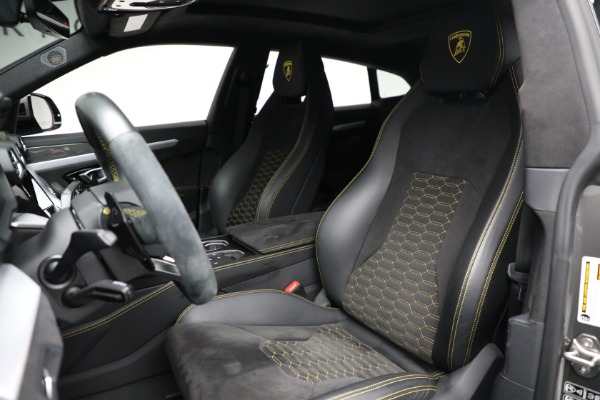 Used 2021 Lamborghini Urus for sale Sold at Bugatti of Greenwich in Greenwich CT 06830 24