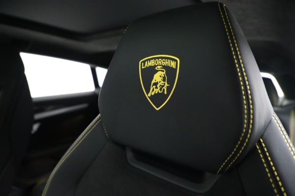 Used 2021 Lamborghini Urus for sale $212,900 at Bugatti of Greenwich in Greenwich CT 06830 25