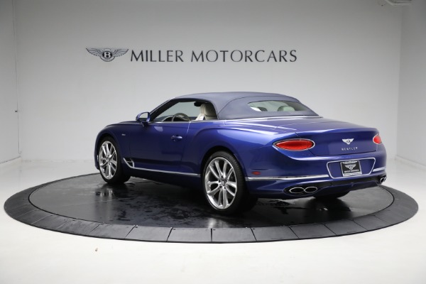 Used 2023 Bentley Continental GTC Azure V8 for sale Sold at Bugatti of Greenwich in Greenwich CT 06830 17