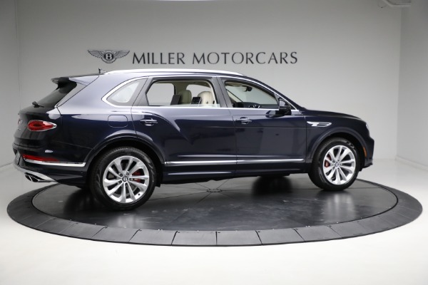 New 2024 Bentley Bentayga EWB V8 for sale $269,040 at Bugatti of Greenwich in Greenwich CT 06830 11