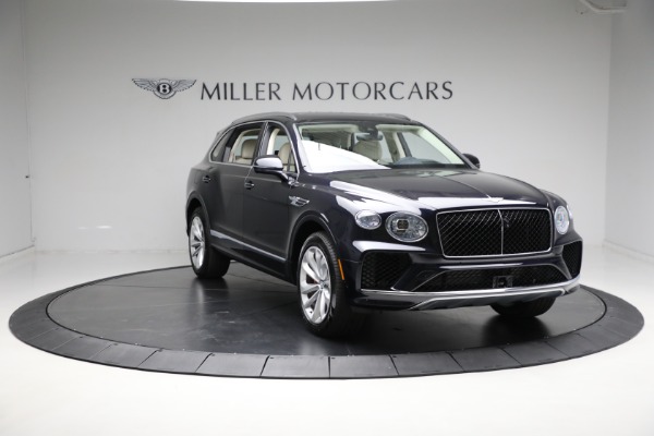 New 2024 Bentley Bentayga EWB V8 for sale $269,040 at Bugatti of Greenwich in Greenwich CT 06830 15