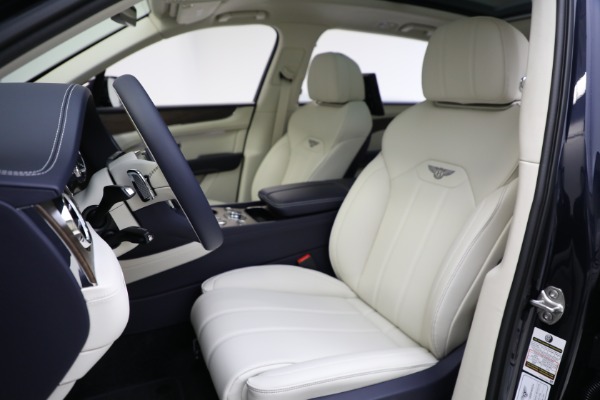 New 2024 Bentley Bentayga EWB V8 for sale $269,040 at Bugatti of Greenwich in Greenwich CT 06830 19
