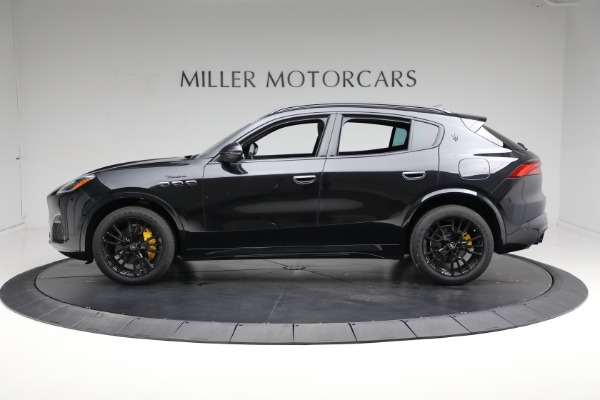 New 2024 Maserati Grecale Modena for sale Sold at Bugatti of Greenwich in Greenwich CT 06830 8
