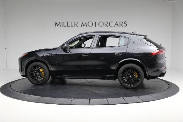 New 2024 Maserati Grecale Modena for sale Sold at Bugatti of Greenwich in Greenwich CT 06830 9