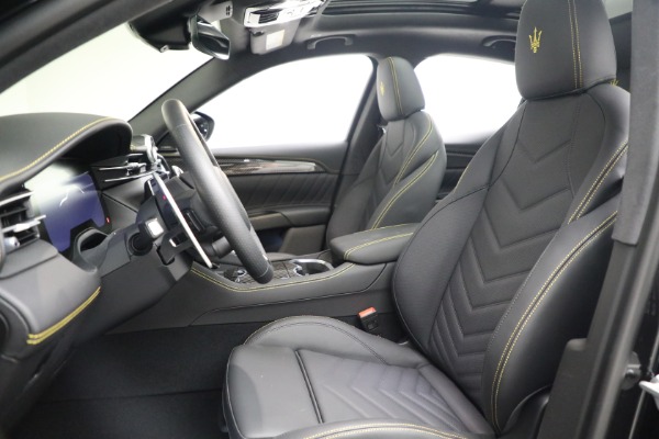 New 2024 Maserati Grecale Trofeo for sale Sold at Bugatti of Greenwich in Greenwich CT 06830 27