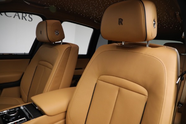Used 2024 Rolls-Royce Cullinan for sale $329,900 at Bugatti of Greenwich in Greenwich CT 06830 17