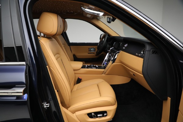 New 2024 Rolls-Royce Cullinan for sale Sold at Bugatti of Greenwich in Greenwich CT 06830 28