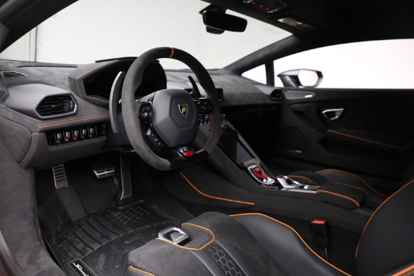 Used 2023 Lamborghini Huracan Sterrato for sale Sold at Bugatti of Greenwich in Greenwich CT 06830 15